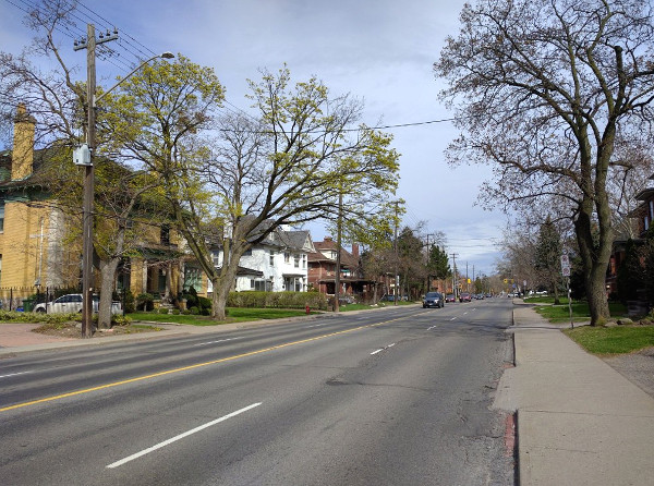 Aberdeen Avenue during PM rush hour on April 29