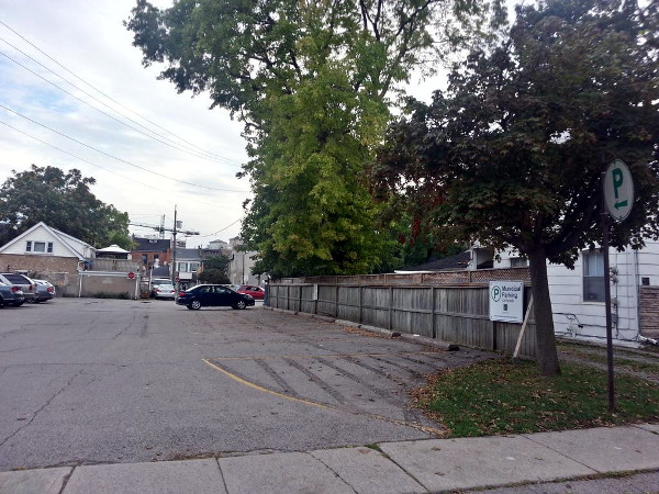 Easy access to King Street via alley and off-street municipal parking that meets King just east of Miller's Lane