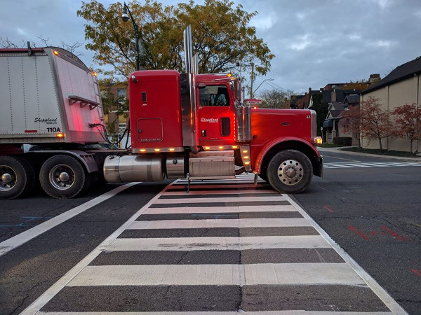 Transport truck completely blocking crosswalk on Main at Pearl, November 7, 2017