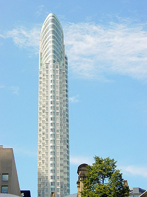 1 King West, Toronto, seen from Front St. (RTH File Photo)