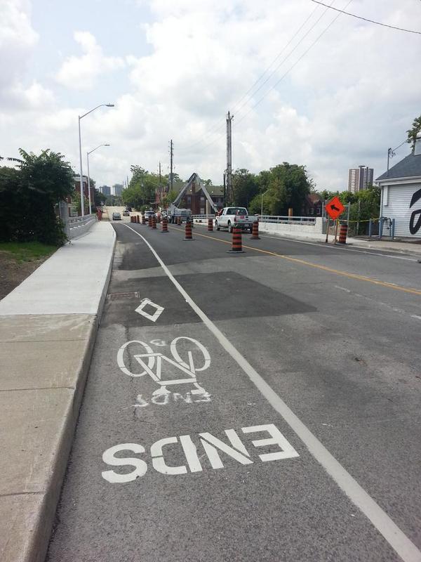 Bike lanes on Bay Street CN Rail overpass (RTH file photo)