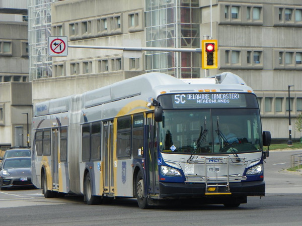 HSR articulated bus (Image Credit: Chris Whitfield)