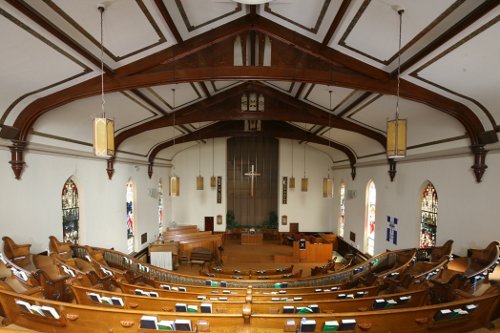 Fig. 8. Dundas, Knox Presbyterian Church, interior to N from gallery.