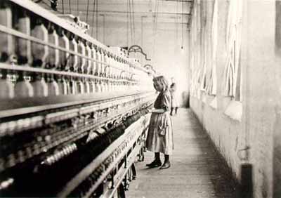 Girl worker in Carolina cotton mill, 1908 Photo Credit: masters-of-photography.com)
