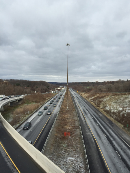 Looking east on Hwy 403 from King Street (Image Credit: Mark Fenton)