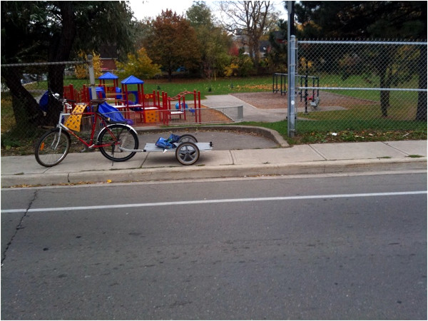 No curb ramp on Dundurn access to Jackson