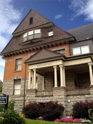 268 James South, 1893 Queen Anne, large gables, projecting porch