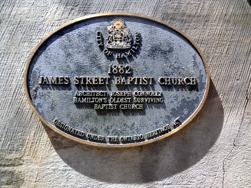 Plaque