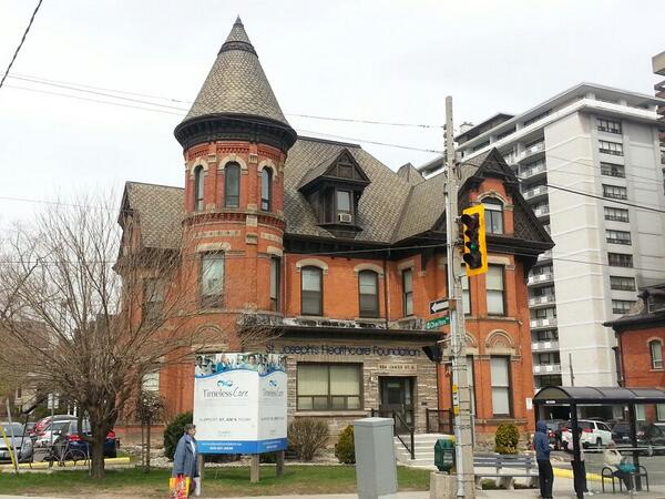 224 James St S 224 James St S