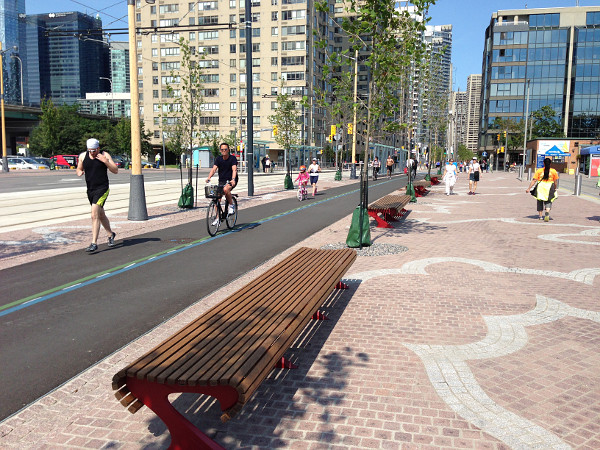 Queen's Quay bike lanes (RTH file photo)