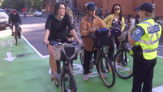 Montreal bike box (Image Credit: CBC)