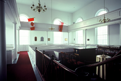Fig. 9. Niagara-on-the-Lake, St Andrew's Presbyterian Church, interior.