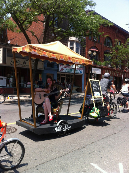 Bike trailer stage