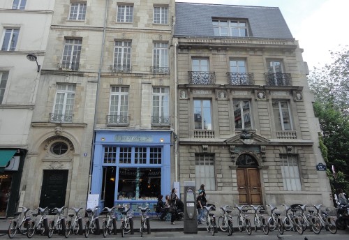 Vélib' station in Paris