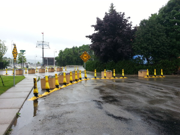Permeable traffic filter, Guise and Hughson (Image Credit: Ryan McGreal)