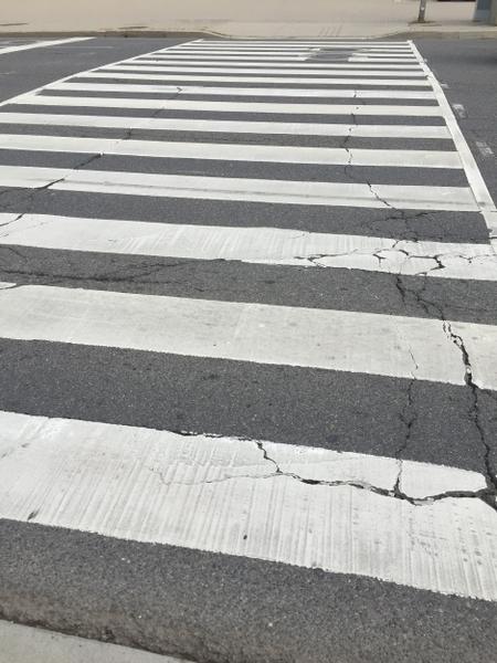 Zebra crosswalk on Main Street West not skidded (Image Credit: Vilma Rossi)