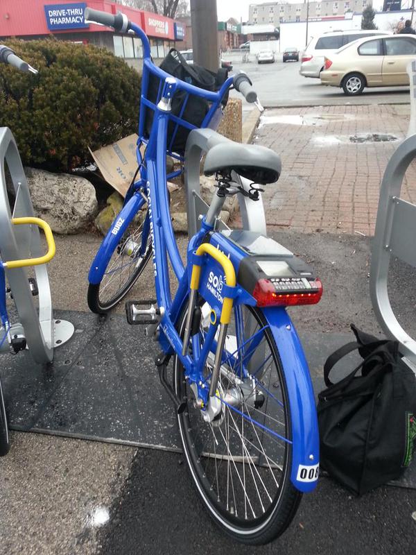 Bike unlocked at King and Dundurn