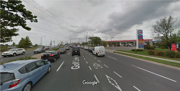 Golf Links Road approaching the Lincoln Alexander Parkway in Hamilton (Image Credit: Google Street View)