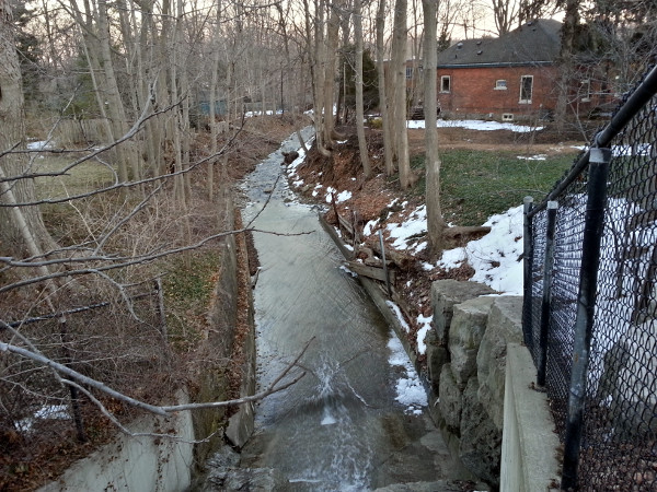 Sydenham Creek looking downstream from Sydenham Road