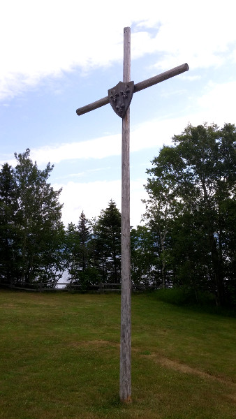Cross celebrating the site of Jacques Cartier's first encampment