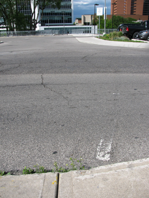 'Ghost crosswalk' on Hunter near City Hall (Image Credit: Undustrial)