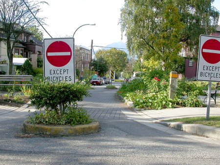 Bicycle-only speed hump in Vancouver (RTH file photo)