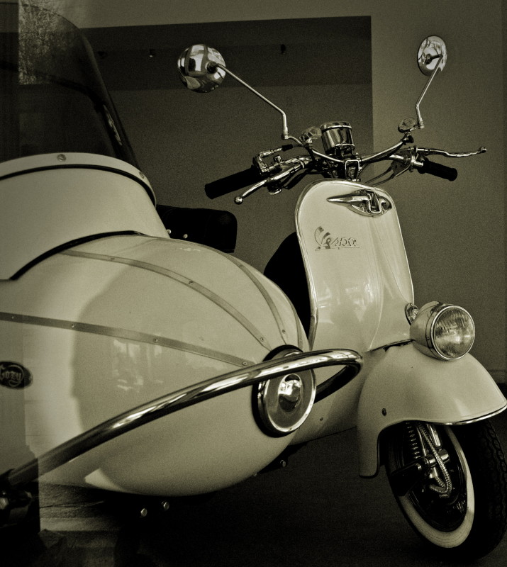 Vespa in Kataya Window