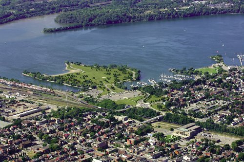Aerial view of the West Harbour (Image Credit: Meetings Canada)